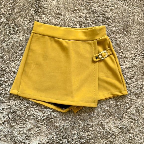 Casual Wear Skorts (Set of 2) - Picture 3 of 7